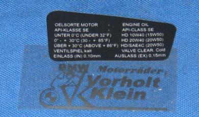 Hinweißschild RT rechts Ölssorte 