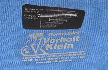 Hinweißschild RT rechts nach 85 Ölssorte 